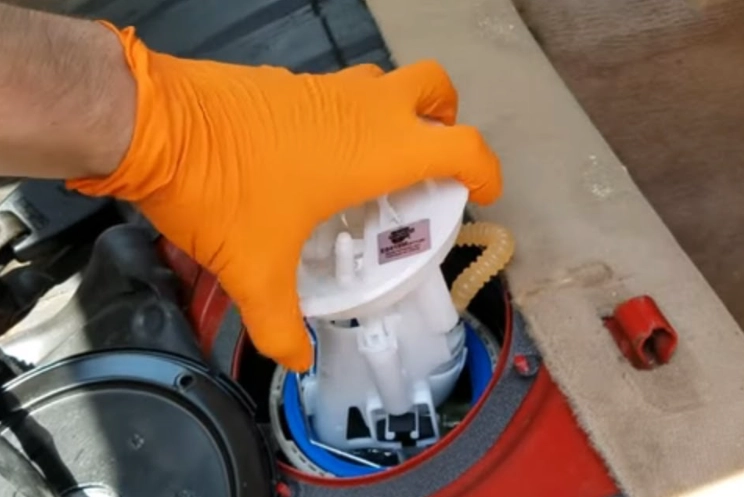 BMW fuel pump symptoms