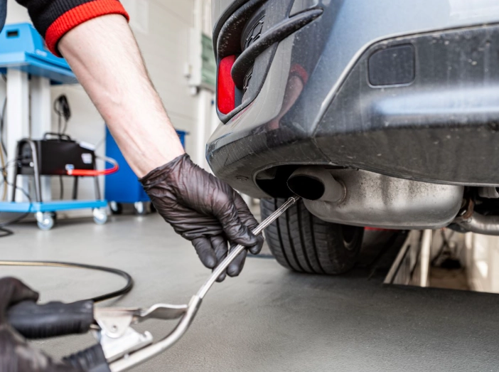 how long is an emissions test