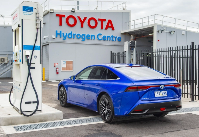hydrogen fuel cell cars