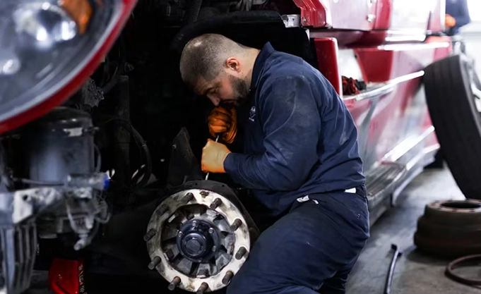 how much does car maintenance cost how much does car maintenance cost