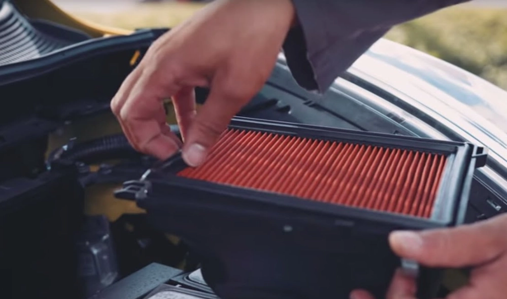 car air filter replacement