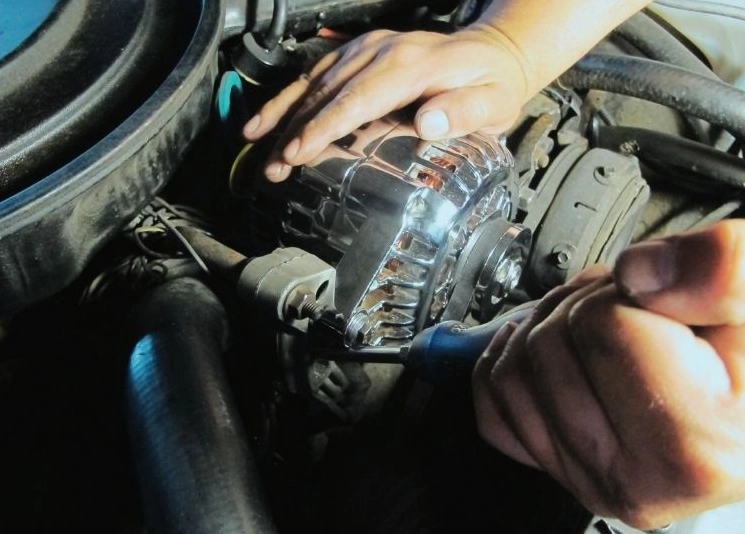 car won't start but has power